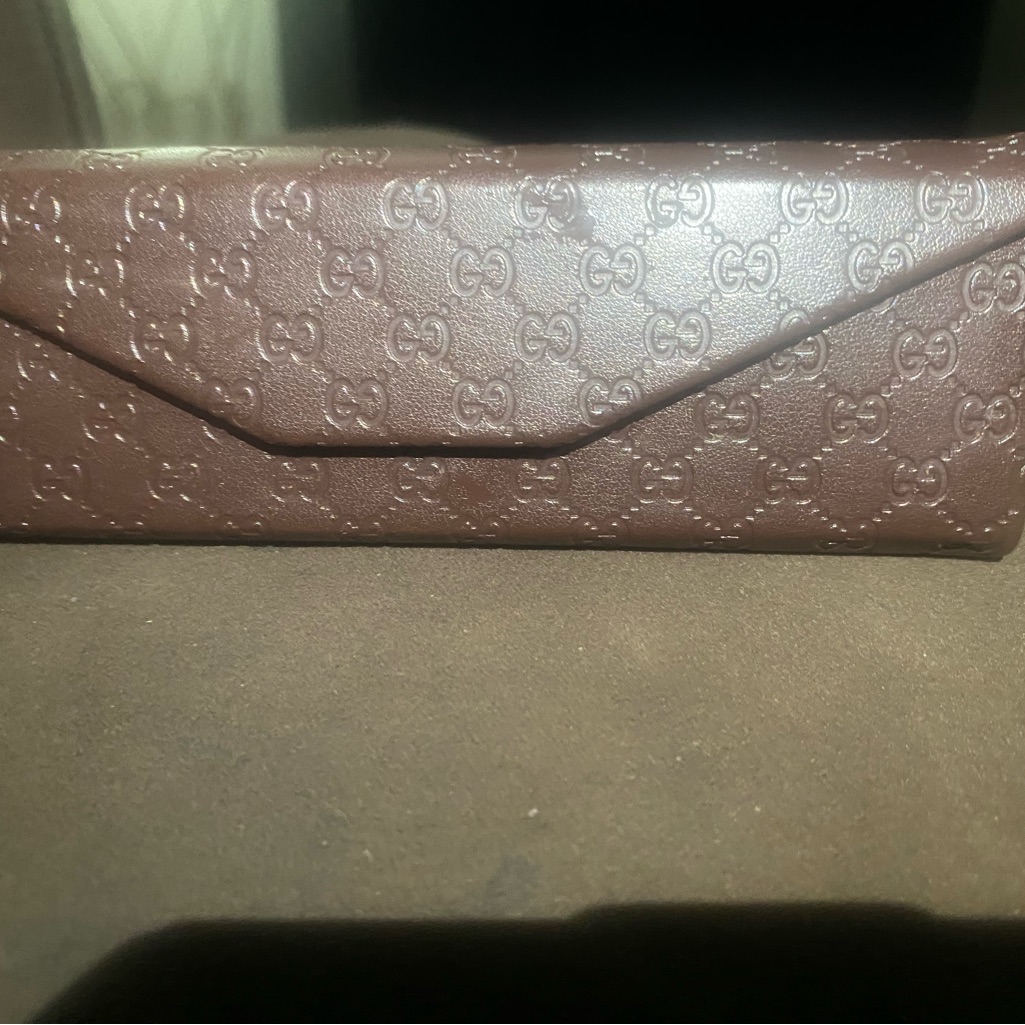 Authentic Gucci Embossed Leather Eyeglass Case Authentic Gucci Embossed Leather Eyeglass Case